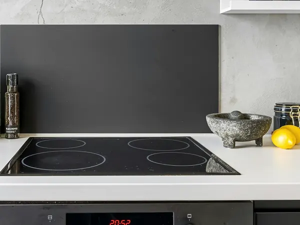Cooktop
 close-up