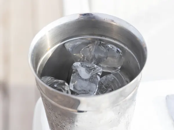 Ice maker
 close-up